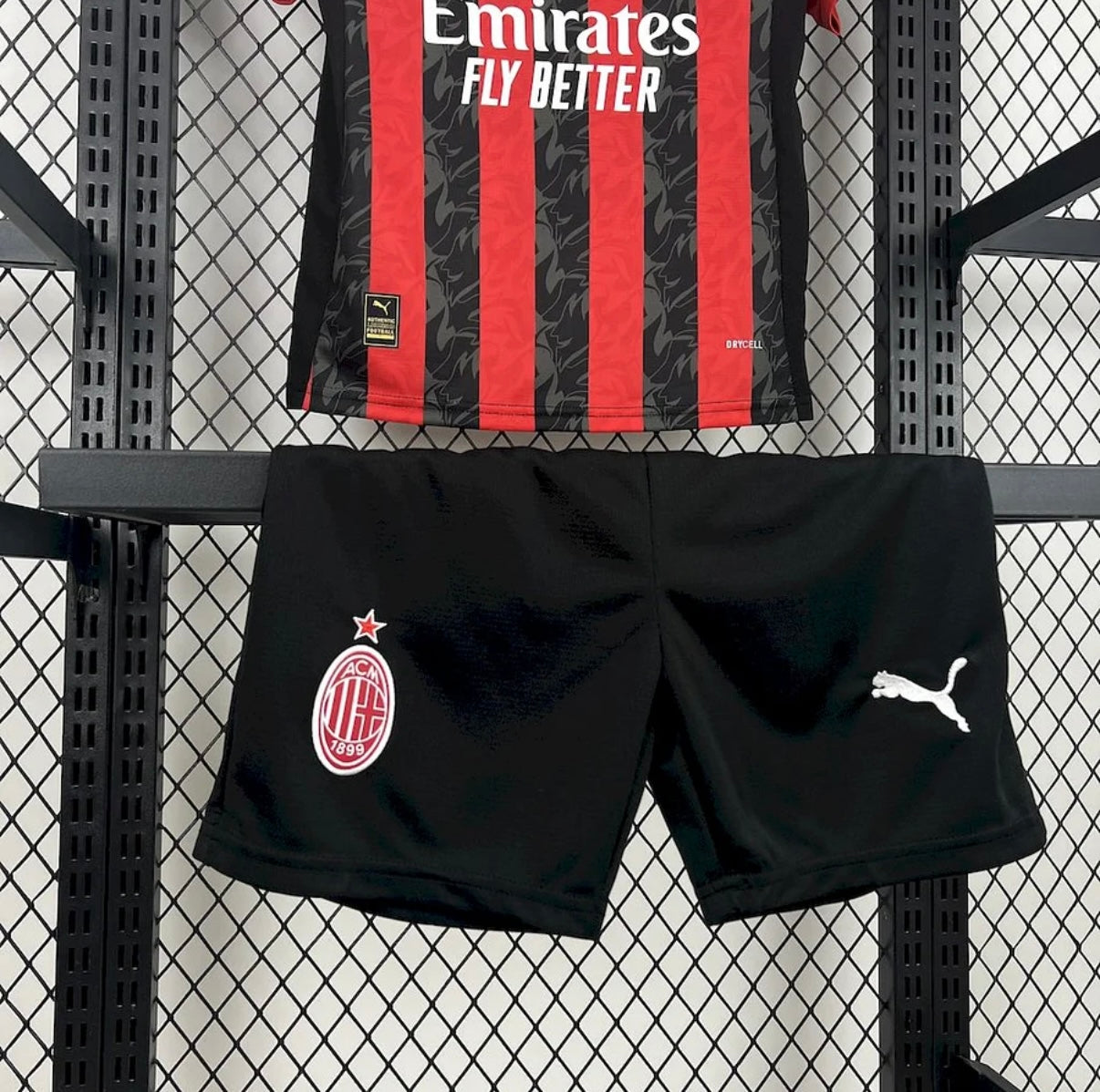 Kits Enfants AC Milan 2025/26 Domicile – Image 2