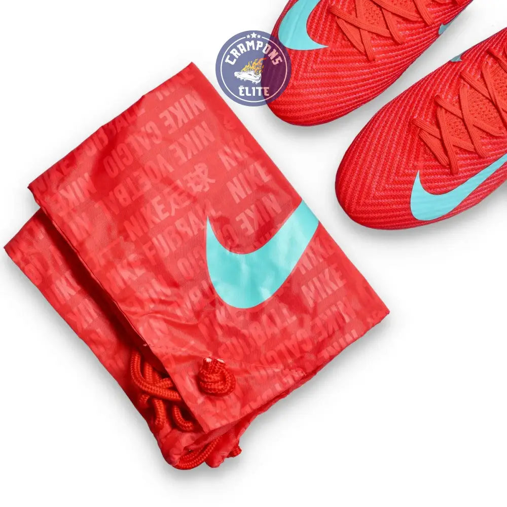 Air Zoom Mercurial Vapor 16 AG-PRO Mad Energy - Rouge/Bleu – Image 7