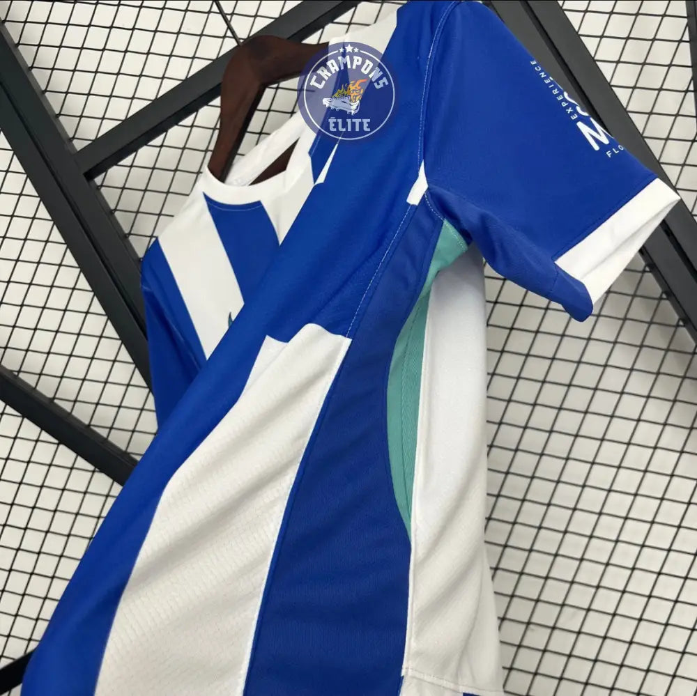 Brighton 2025/26 Domicile – Image 2