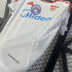 Alternative view of FC Séville 2025/26 Domicile