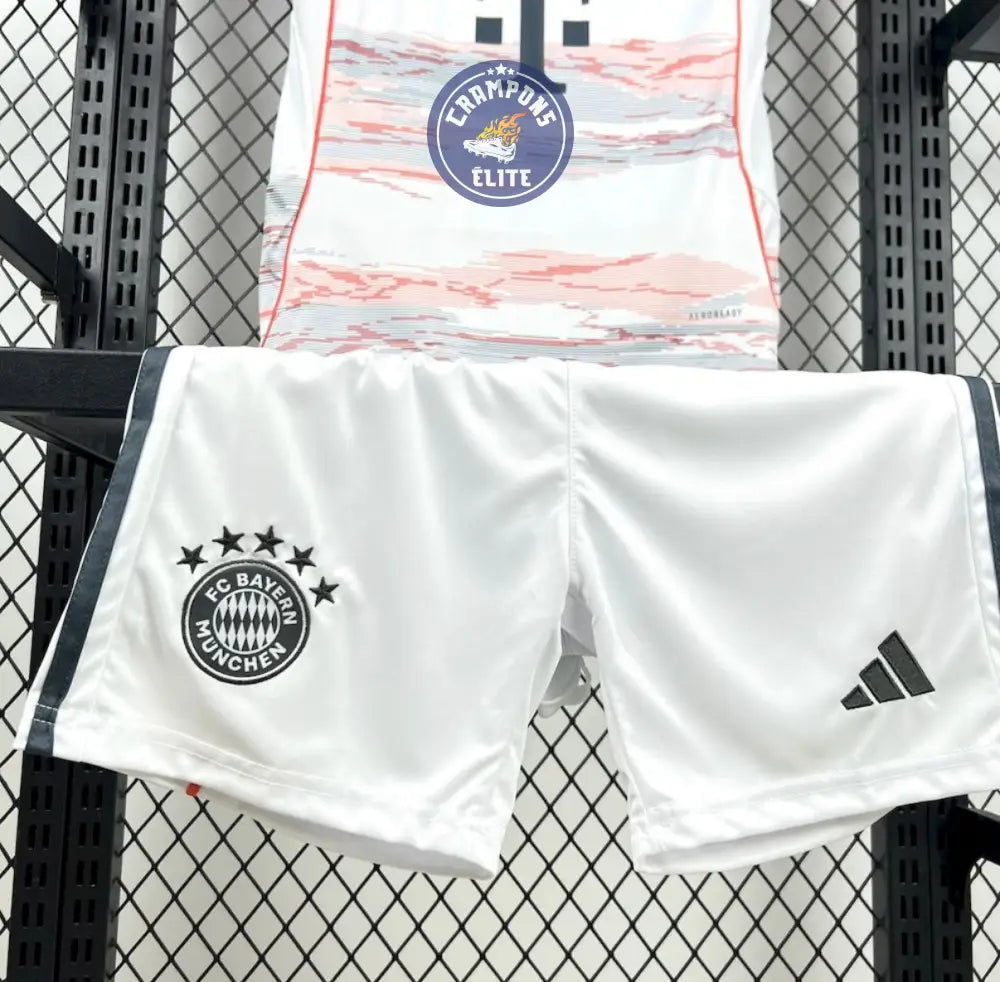 Kits Enfants FC Bayern 2025/26 Extérieur – Image 2