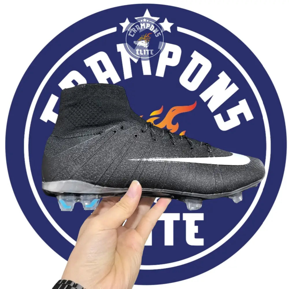 Mercurial Superfly 4 FG Noir CR7