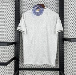 Alternative view of Nottingham Forest 2025/26 Extérieur