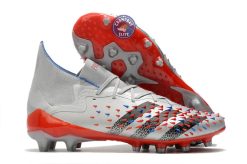 Predator Freak Lacets FG Showpiece - Argenté/Noir/Rouge